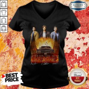 Supernatural 2005 2020 15 Seasons 327 Episodes Signatures V-neck