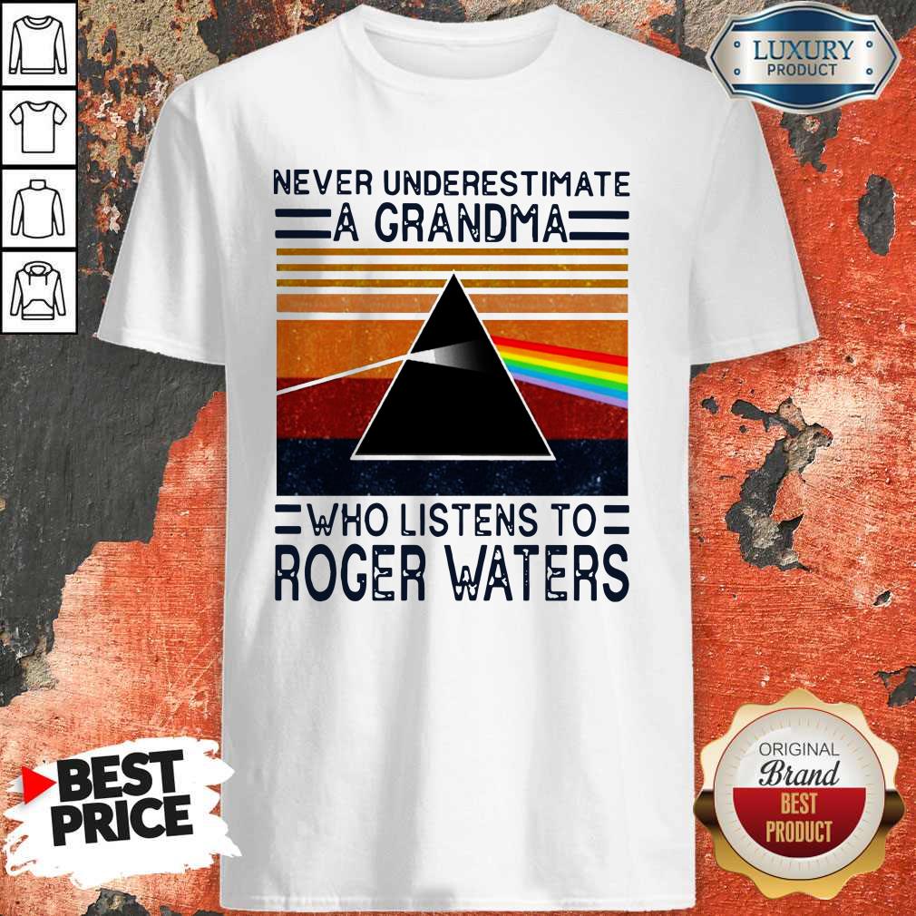 Never Understimate A Grandma Who Listens To Roger Waters Black Triangle Vintage Shirt