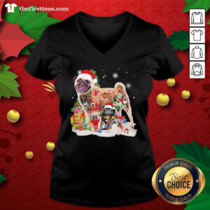 Pugs Hat Santa Happy Merry Christmas 2020 V-neck - Design by Thefristtee.com