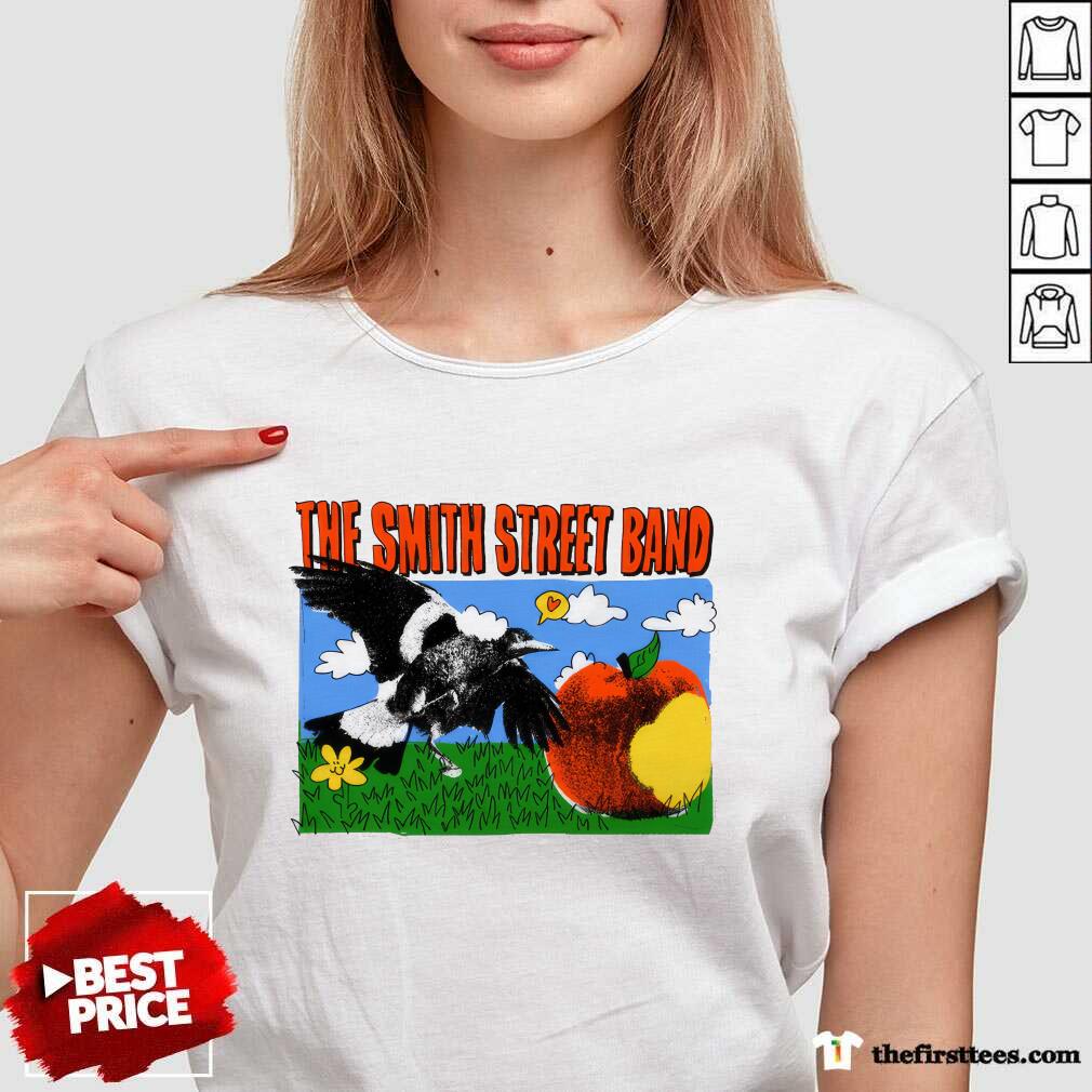 The Smith Street Band Magpie Apple v-neck