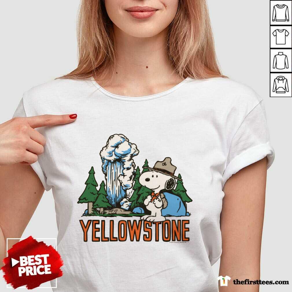 Peanuts Snoopy x Yellowstone National Park v-neck