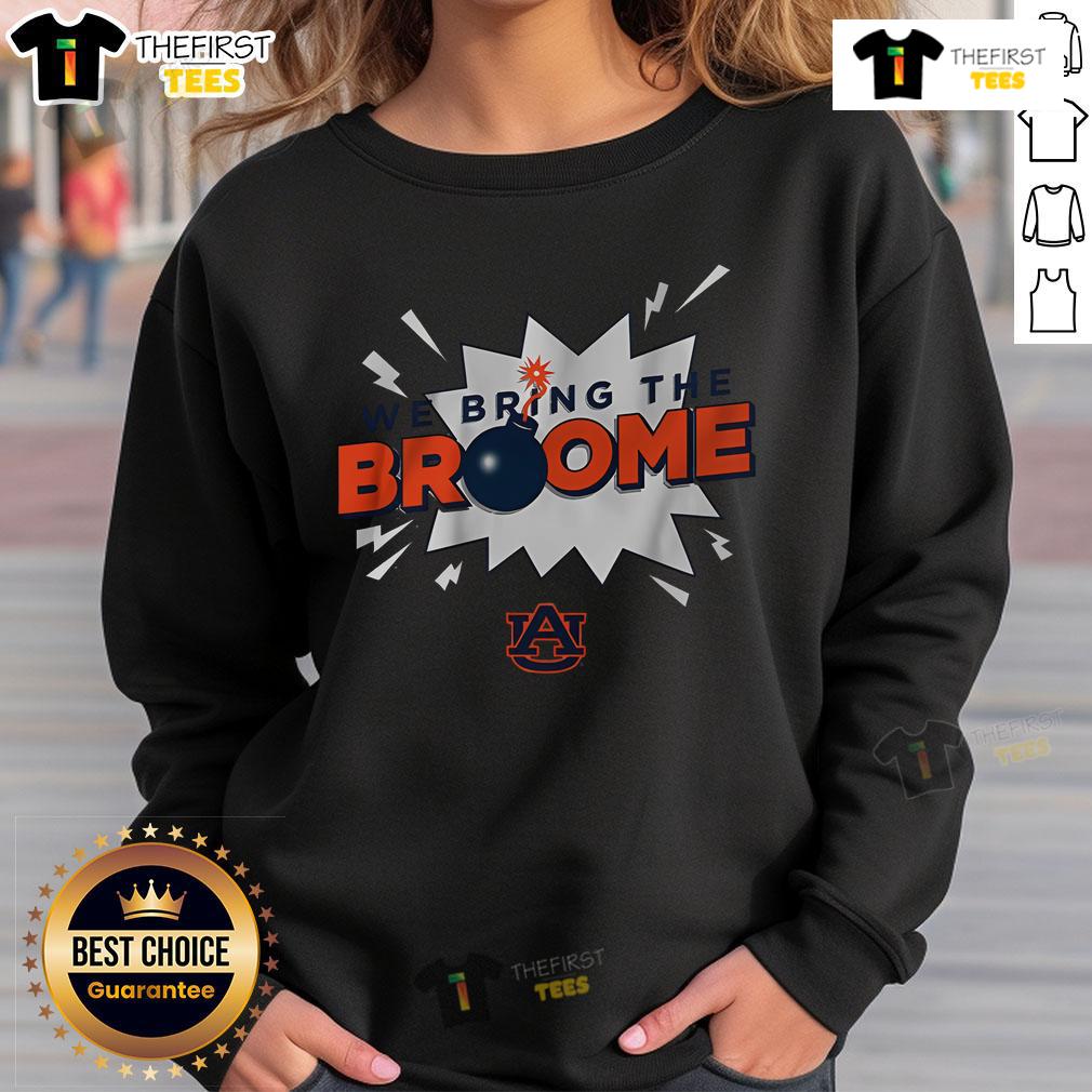 Top Auburn Basketball Johni Broome sweatshirt showcasing team spirit and style for fans and supporters.