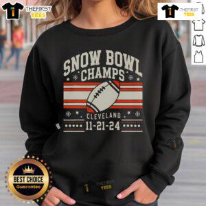 Vintage sweatshirt featuring the Top Cleveland Snow Bowl Champs logo, perfect for fans and collectors of sports apparel.