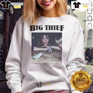 Cozy Top Big Thief old-inspired sweatshirt featuring retro design, perfect for music fans and casual wear enthusiasts.