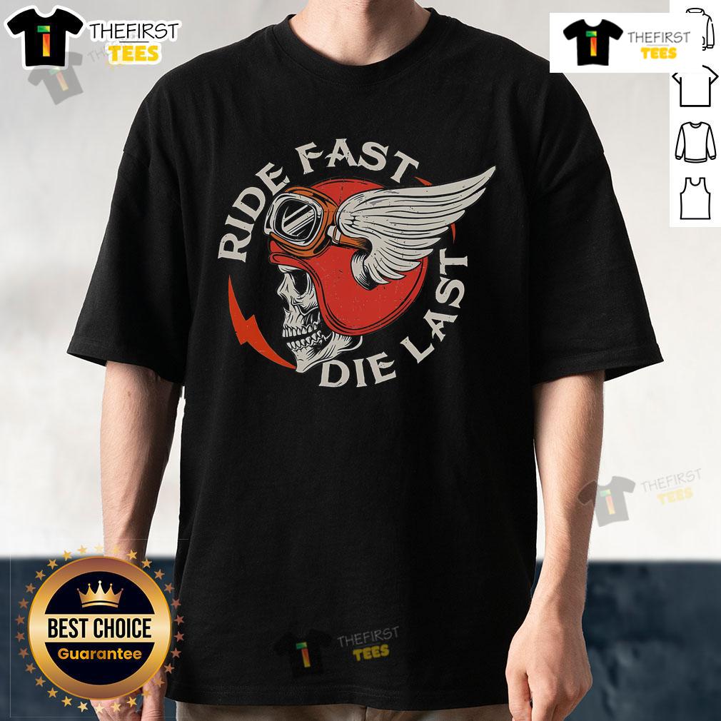 Alt Text: Premium Ride Fast Die Last Skull Biker T-Shirt featuring a bold skull design perfect for motorcycling enthusiasts.