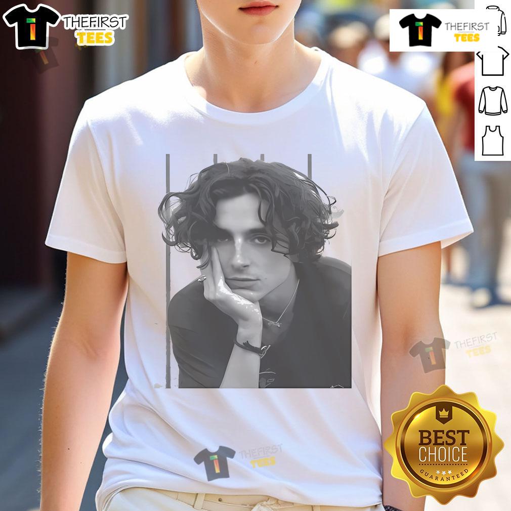 Stylish portrait of Timothe Chalamet on a trendy t-shirt, perfect for fans of the actor and fashion enthusiasts.
