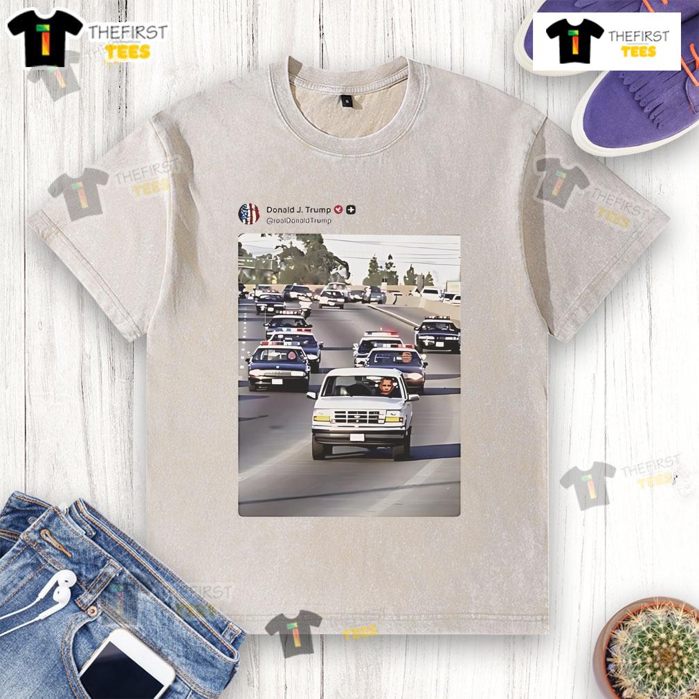 Funny real Trump and Vance chasing Obama in police cars on a washed T-shirt, showcasing a humorous political scene.