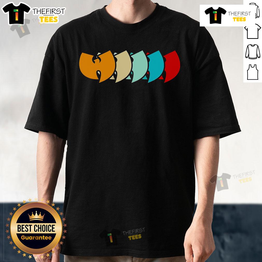 Original Wu-Tang vintage t-shirt featuring classic logo design, perfect for hip-hop fans and collectors.