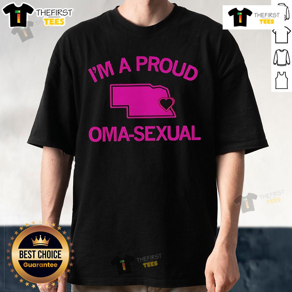 Pretty I'M A Proud Oma-Sexual Pride T-Shirt showcasing vibrant colors and a fun design celebrating pride and family.