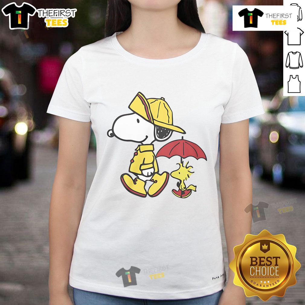 Cute Peanuts Snoopy and Woodstock on a rainy day, featuring a stylish ladies tee perfect for casual wear.
