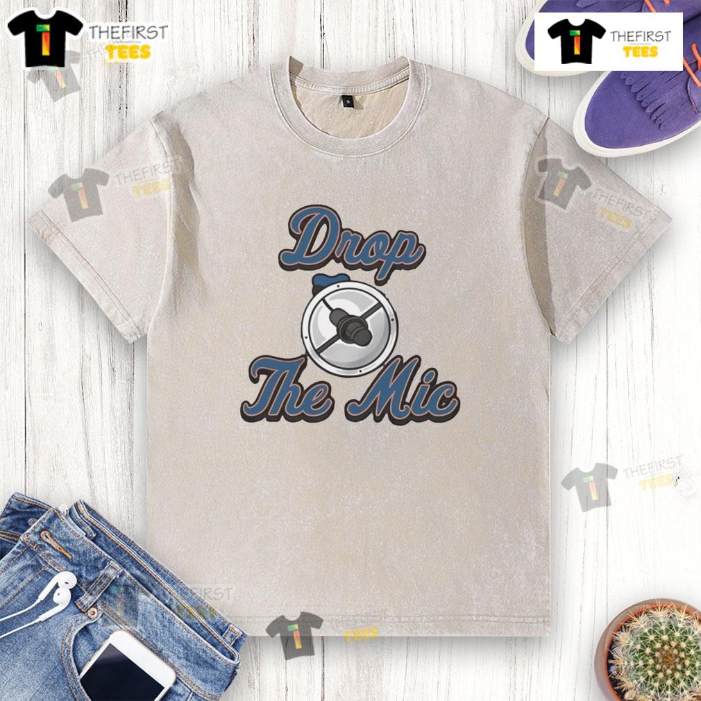 Good Athlete Drop The Mic Sports Washed T-Shirt in vibrant colors, perfect for activewear and casual sports enthusiasts.