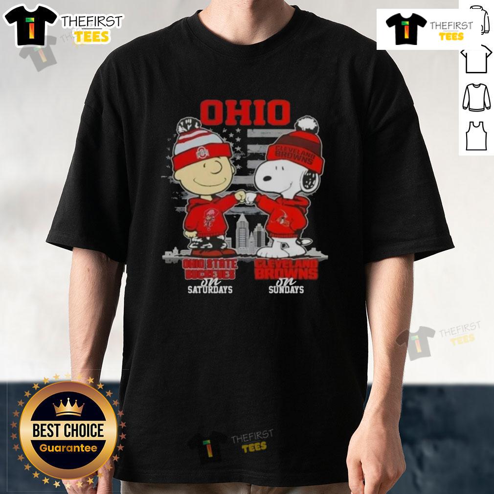 Nice Charlie Brown Ohio State Buckeyes X Snoopy Cleveland Browns Skyline T-Shirt for sports fans on game days.