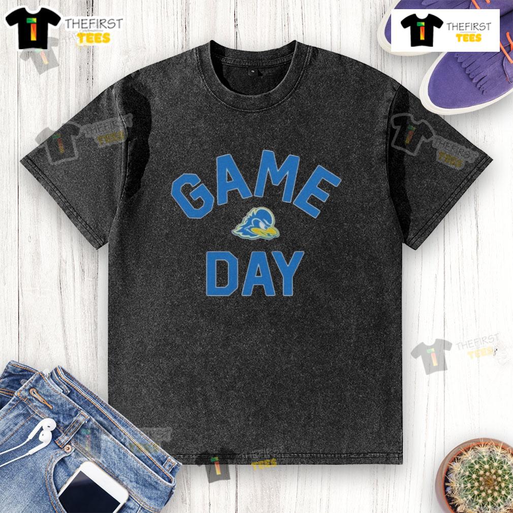 Official Delaware Blue Hens Game Day logo on a college washed t-shirt, perfect for fans and game day attire.