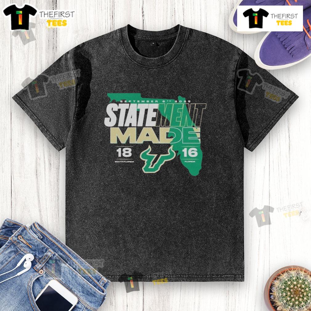 2025 Official Florida Bulls beat Florida Gators score washed T-shirt showcasing team pride and victory celebration.