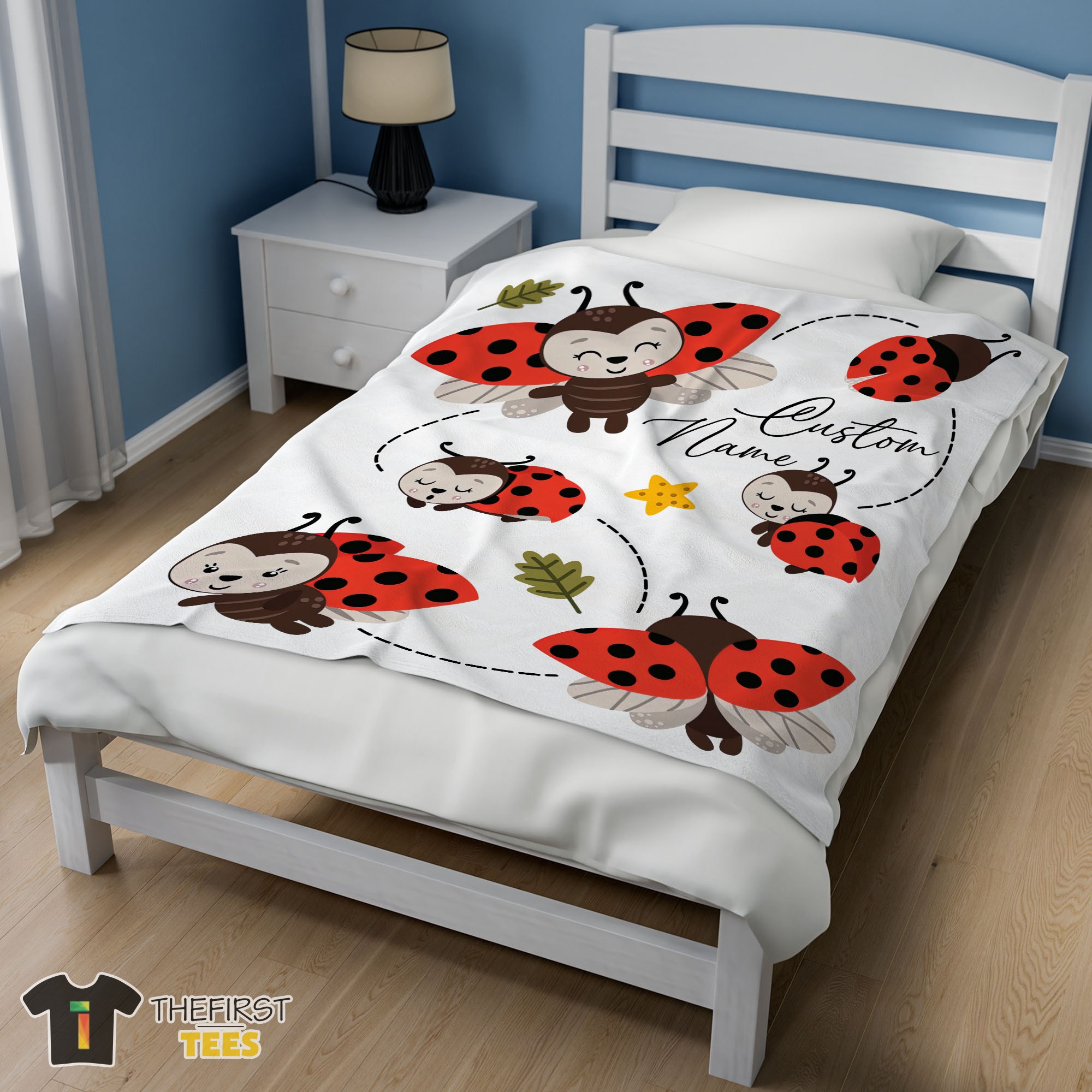 Original Cute Ladybug Cartoon Blanket Fleece Customized Blanket - Image 3