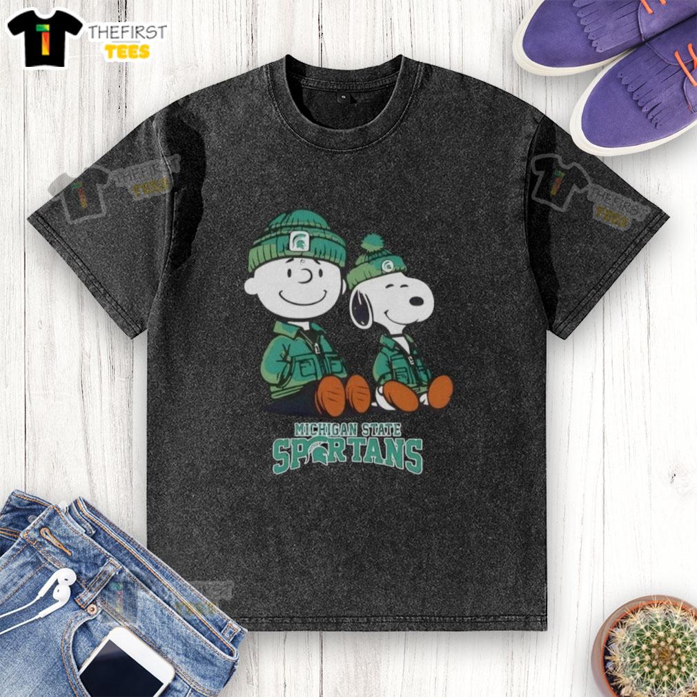 Premium Michigan State Spartans X Snoopy and Charlie Brown washed t-shirt featuring vibrant graphics and soft fabric.