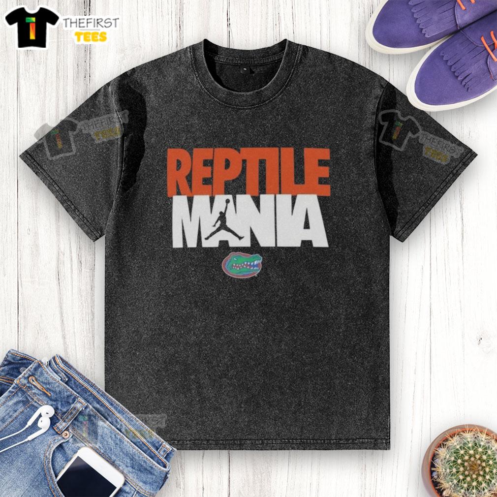 Alt Text: Premium Reptile Mania Florida Gators logo washed t-shirt featuring vibrant colors and a casual style for fans.
