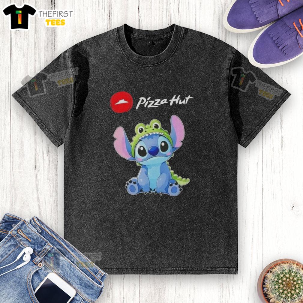 Premium Stitch Cosplay Crocodile X Pizza Hut Washed T-Shirt featuring vibrant graphics and a comfortable fit for fans.
