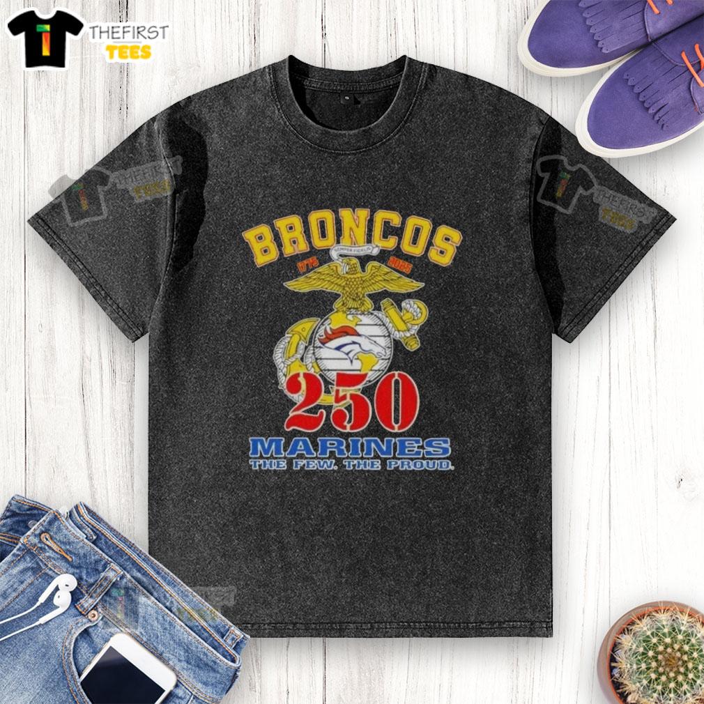 Top Denver Broncos X U.S.M.C 250th Birthday Celebration washed t-shirt featuring bold graphics and a vintage style.