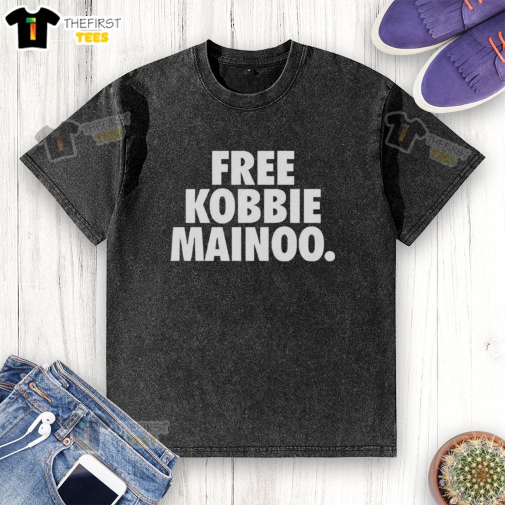 Top Free Kobbie Mainoo Manchester United FC washed t-shirt featuring a stylish design and vibrant team colors.