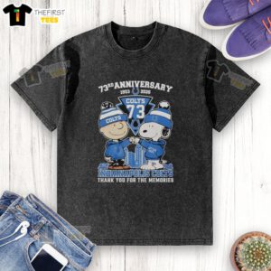 Top Indianapolis Colts outfit featuring Snoopy and Charlie Brown on a 73rd anniversary washed t-shirt, 1953-2026.