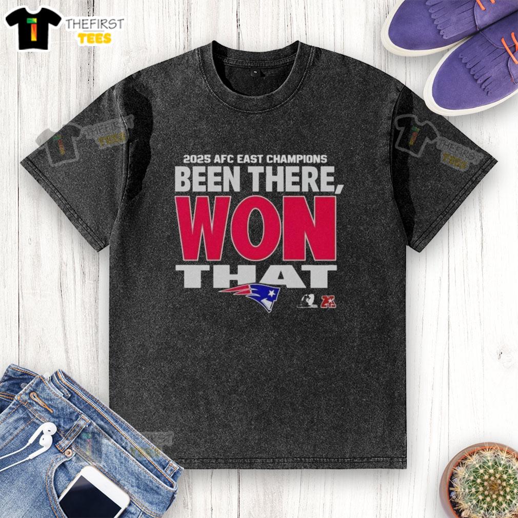 Top New England Patriots AFC East Champions 'Been There, Won That' 2025 washed t-shirt, showcasing team pride and style.