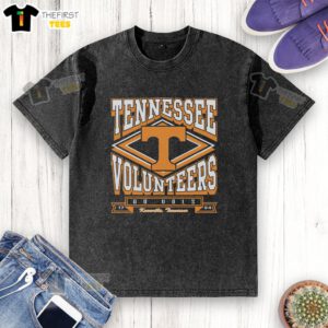 Alt Text: Top Tennessee Volunteers heater washed t-shirt featuring vibrant team colors and logo, perfect for game day wear.