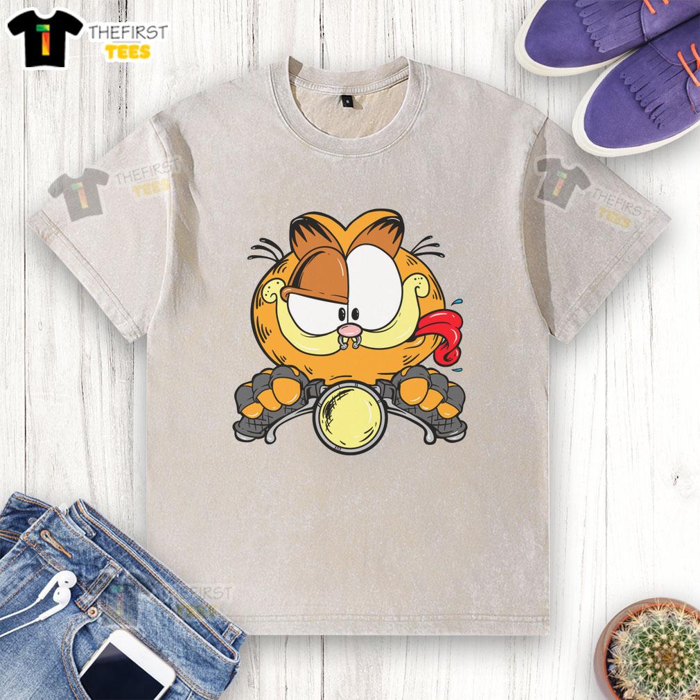 Alt Text: Premium cartoon Garfield cat riding a motorcycle on a stylish washed T-shirt design for cat lovers.