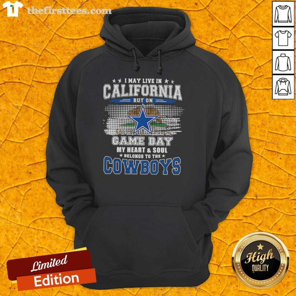 Alt Text: Premium Dallas Cowboys hoodie for fans in California, showcasing vintage style and game day spirit.