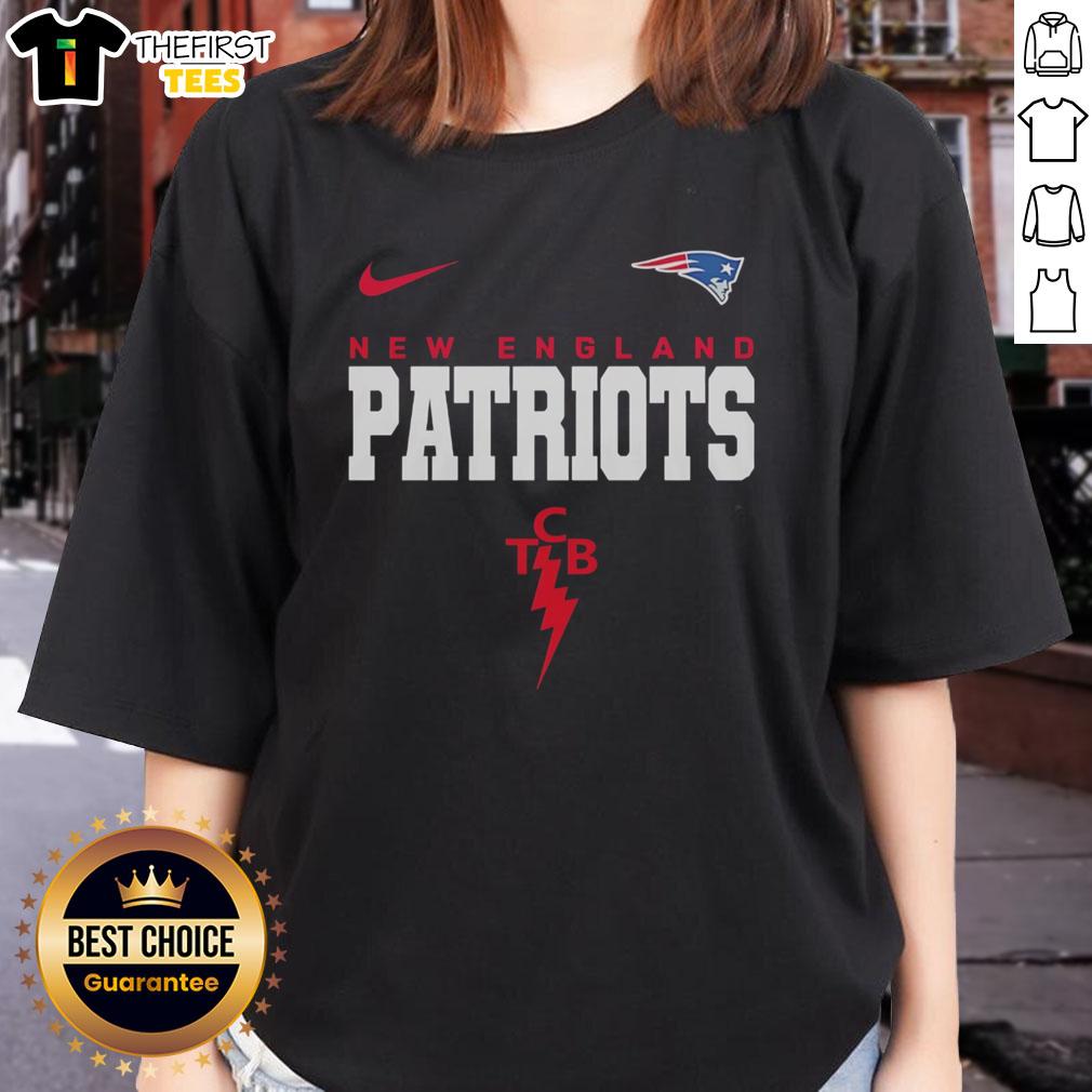 Top New England Patriots NFL Elvis Presley fan ladies tee featuring a stylish design for passionate football fans.