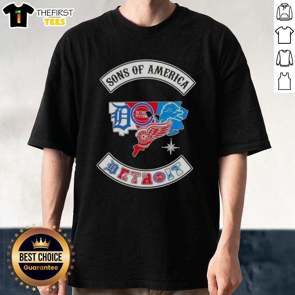 Top Son Of America Detroit Map Sports Logos Combine T-Shirt featuring iconic Detroit sports team logos on a stylish design.