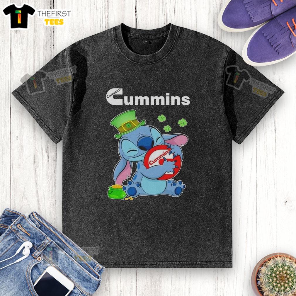 Nice Stitch St. Patrick's Day Hug Cummins Logo on a Washed T-Shirt, perfect for festive celebrations and casual wear.