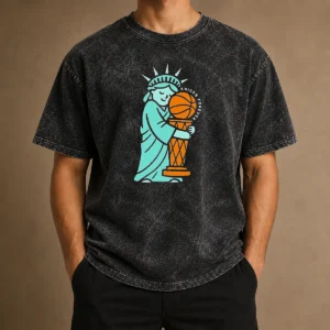 Top Statue Of Liberty Hug Larry O'Brien Trophy Knicks Forever Washed T-Shirt